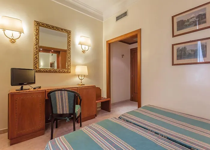 Raeli Luce 4* Roma