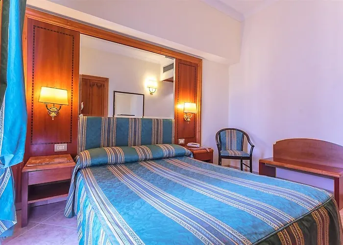 Raeli Luce 4* Roma