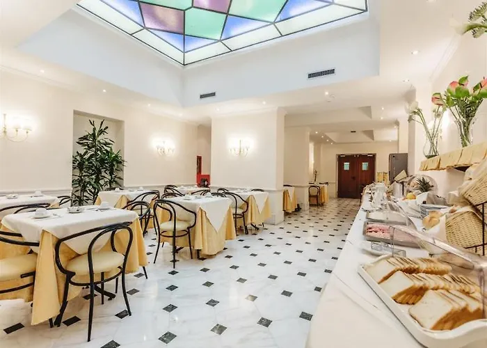 Raeli Luce Otel
