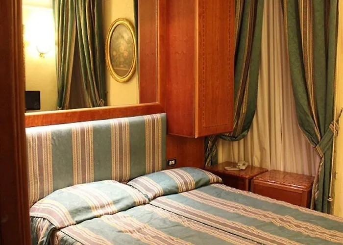 Otel Raeli Luce 4*